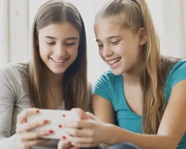 Why Teens Prefer YouTube Over Parental Advice