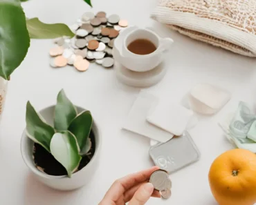 10 Frugal Habits to Save Money and Boost Your Budget