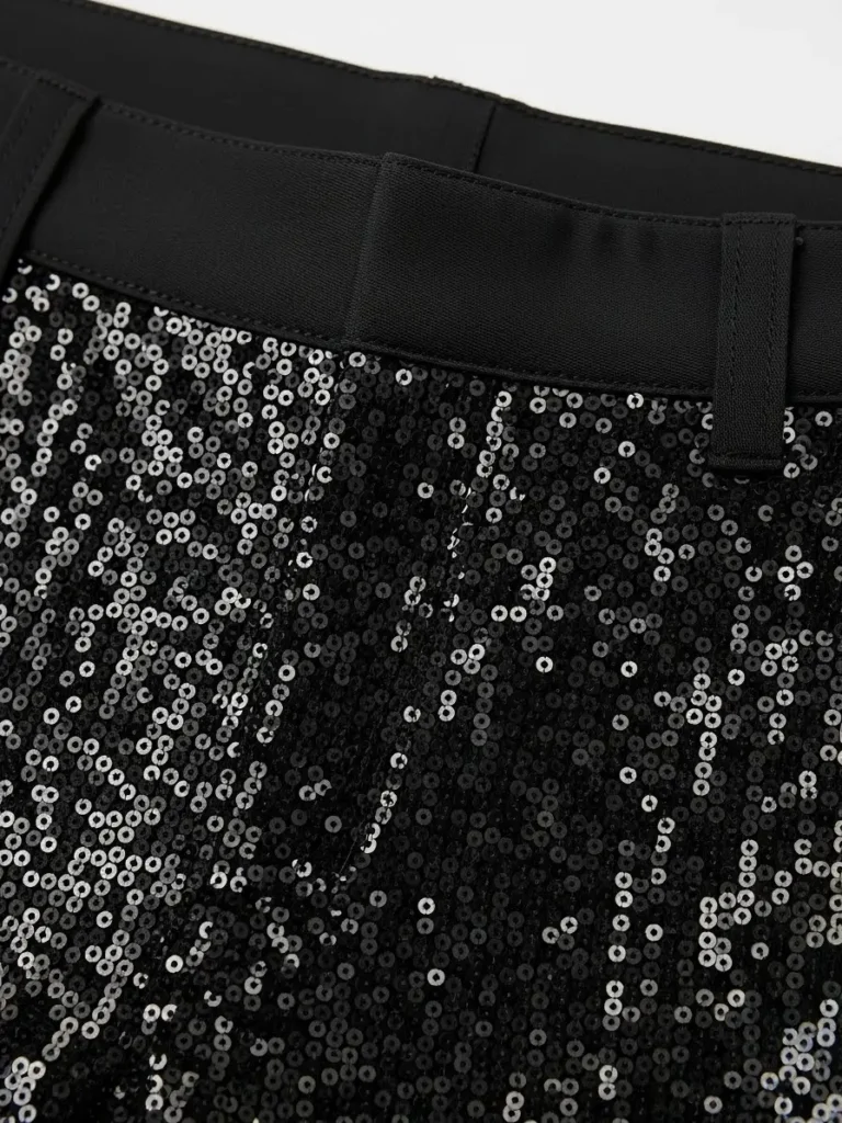 Small details that make pants look expensive