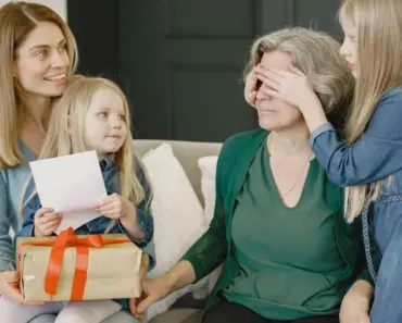 11 Surprising Ways Gardeners Are Using Aluminum Foil in Their Gardens