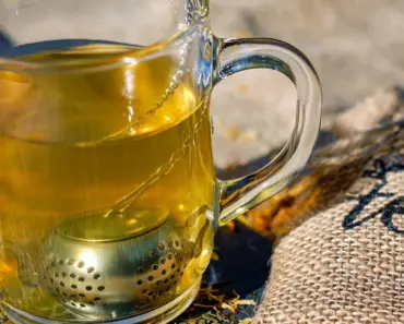 The Best Drinks to Order at a Bar Every Time