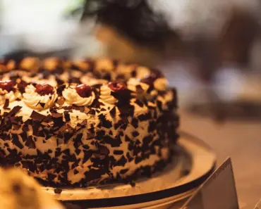 7 Seriously Impressive Mother’s Day Dessert Ideas