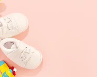 7 Ways to Buy and Wear White Flat Shoes in 2026