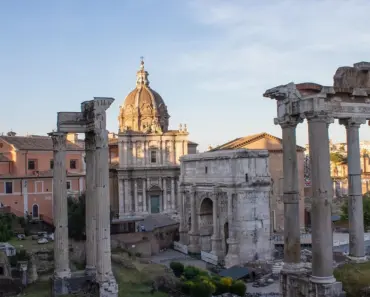 Forum Members Review Nicolas Ghesquière’s Travel-Inspired Louis Vuitton Fall 2026 Collection