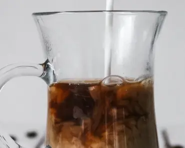 11 Scents That Unlock Quiet Confidence: The Ultimate Power Perfume Guide