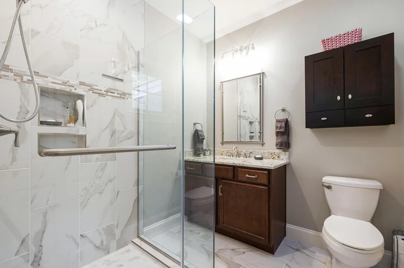 No More Boring Bathrooms: Erin Napier's Simple Swap Brings Instant Charm Azuloz Highlight