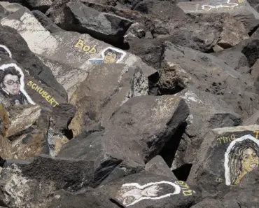 Enya Umanzor Loves to Talk, and Everyone Loves to Listen