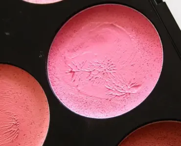 14 Blush Trends That Will Give You Flushed Skin This Spring