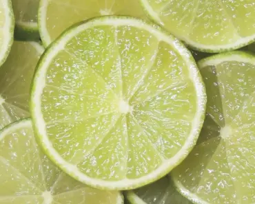 7 Ways to Choose a Juicy Lime (Every Time!)