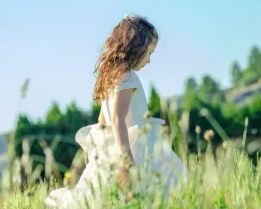 “13 Essential Spring Dress Style Tips for a Refreshing New Look”