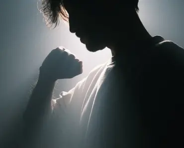 7 Low-Maintenance Houseplants That Thrive in Root Bound Conditions