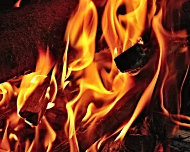 10 Scorching Queer Historical Romances To Make This Summer Your Most Epic Ever