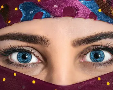 7 Stylish Essentials to Pack for a Fashionable Beach Vacation