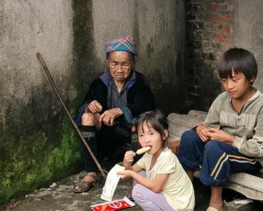 7 Simple Weekly Reset Strategies That Transform Busy Moms into Superheroes