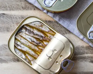 7 Simple Steps to Buy & Enjoy Tinned Fish (Beginner’s Guide)
