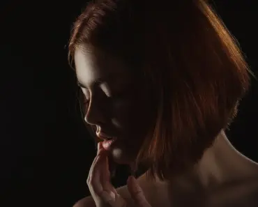 Top 11 Best Lip Glosses for Top-Tier Hydration, Tested by Cosmo Editors