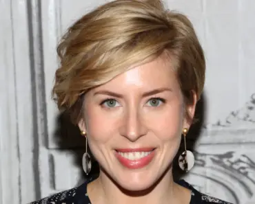 Ditch The Trends And Take Erin Napier’s Advice Instead For A Timeless Kitchen