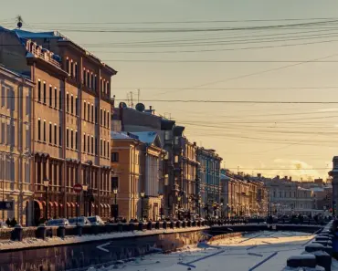 7 Ways to Try Lemonading at Home for Joy!