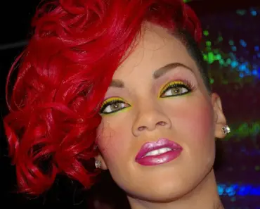 Rihanna’s 9 Legging Styles That Pair Perfectly With High Heels