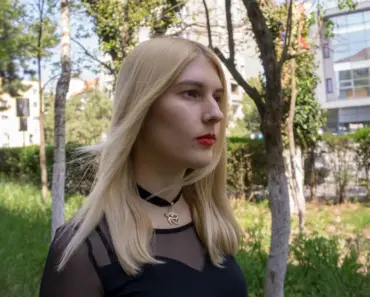 “12 Spring Must-Haves: We Try Before You Buy the Very Best Blouses”