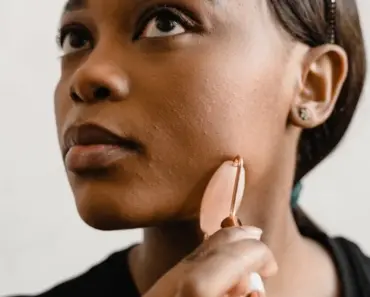 7 Essential Best Facial Sculpting Tools for a Chiseled Jawline and Defined Cheekbones