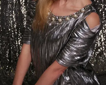 13 Silver Sequin Outfits That Will Make You the Life of the Spring Party