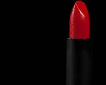 13 Glossy Lip Balms That Deliver Vibrant Colour and Hydrate Your Pout