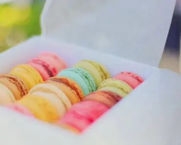 7 French Handbag Brands That Parisians Actually Wear and Love