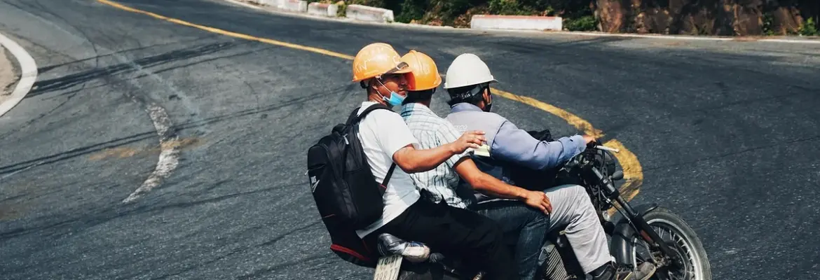 Everyone Chic Is Wearing Skirt Suits Like This in 2026