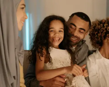 7 Liberating Strategies to Break Free from Self-Consciousness and Erythrophobia Forever