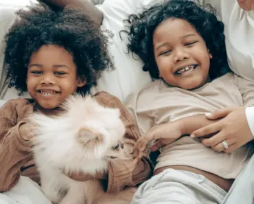 6 Best Eyeshadow Primers That Actually Work