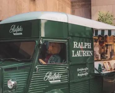 Lauren O.’s Manhattan Apartment Is a Love Letter to Rituals