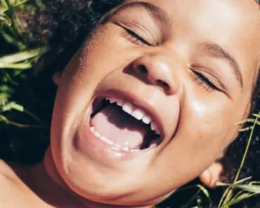 How to Build Confidence in Kids: Self-Esteem Pro Tips