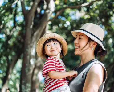 How To Get Your Makeup To Stay On In The Heat