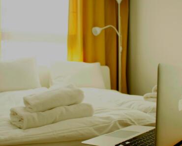 How to Keep Your Room Neat: A Teen’s Step-by-Step Cleaning Routine