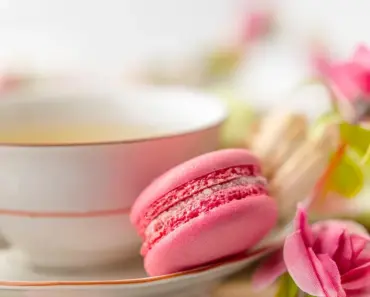 7 Little-Known Truths About People-Pleasing (And How to Stop)