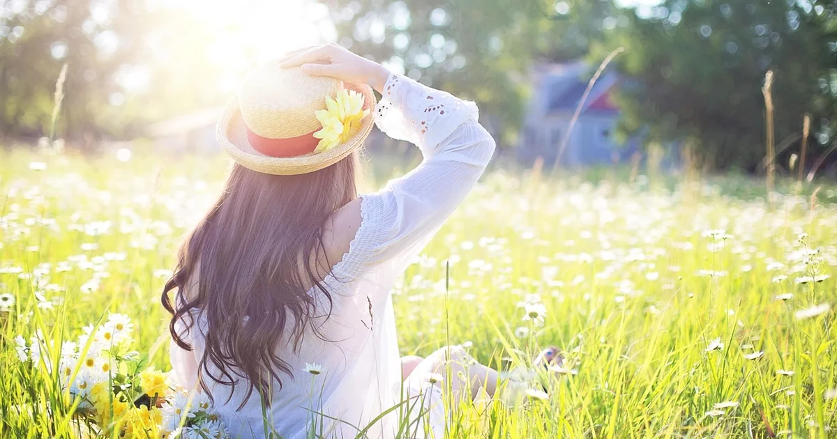 5 Formerly Outdated Trends Back for Summer summer fashion comeback