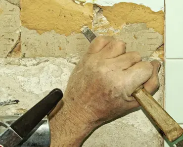 Ways to Remove Stains From Tiles Without Causing Damage