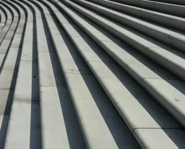 Pour Concrete Steps: 7 Key Techniques for Your Porch