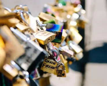 7 Signs Your Child Feels Deeply Safe & Loved