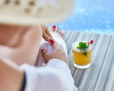 5 Signs a Cocktail Pool is Right for Your Backyard