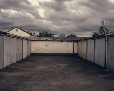 9 Garage Storage Mistakes to Fix for a Cleaner Space