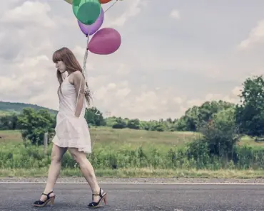 Let’s Help This Reader Find Her 5 Perfect Birthday Dresses
