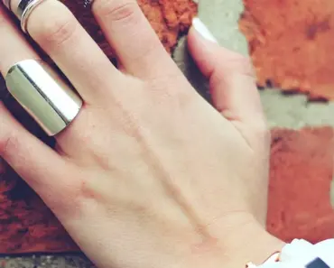 7 Best Summer Nail Trends for 2026, According to Editor