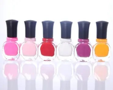 Team Cosmo’s 7 Best Nail Products of the Year