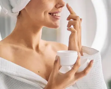 Jaclyn Smith Shares Her 5-Step Skincare Routine at 80