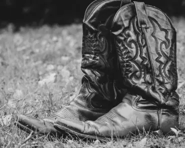 5 Boot Types Every Fashion Girl Needs for Spring 2026