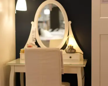 7 Ways to Refurbish a Dresser & Give It New Life