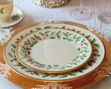 5 Summer Entertaining Tips 12-Piece Melamine Sets 20% Off