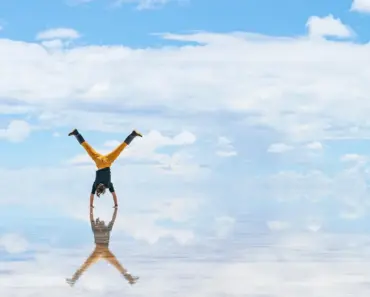 Defense of Quen Blackwell’s Handstand on Carpet at Premiere